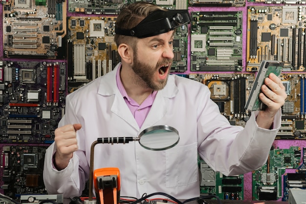 Ile może kosztować naprawa komputera w serwisie?