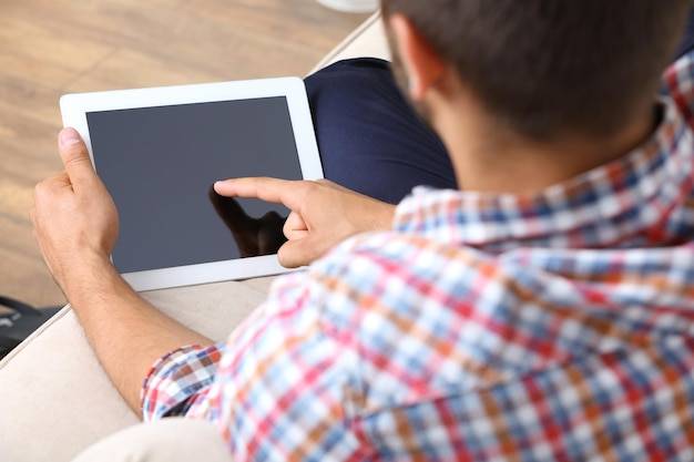 Jaki tablet na początek sprawdzi się do codziennych zastosowań?